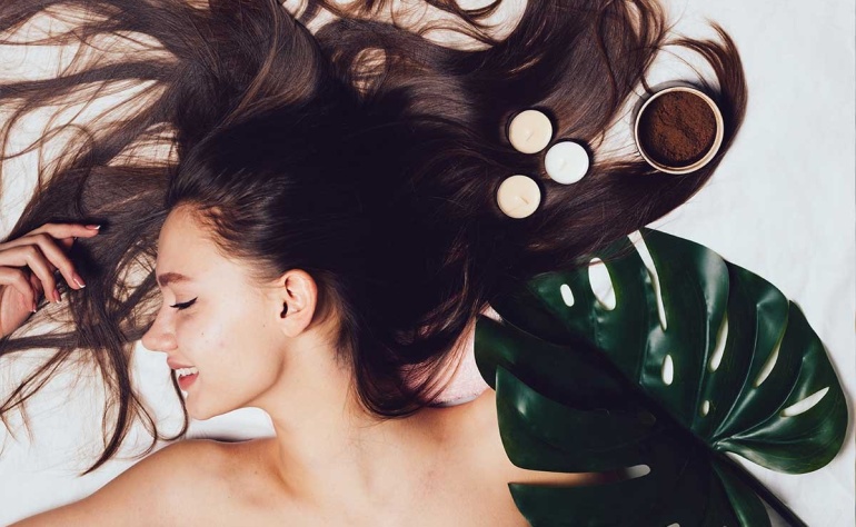 Benefits of date molasses for hair